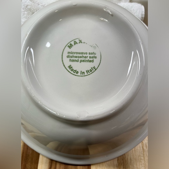 VTG MAXAM Daisy 10” Serving Bowl - Picture 2 of 4